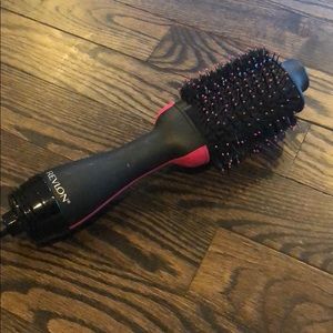 Revlon One-Step Hair Dryer and Volumizer